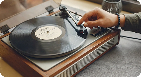 <p>Receive Your Song and<br/> Approve or Revise It</p>